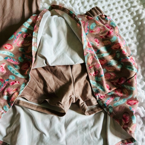 Boutique Dreamcatcher Feathers Skirt Set girls 14/16 - Picture 4 of 4